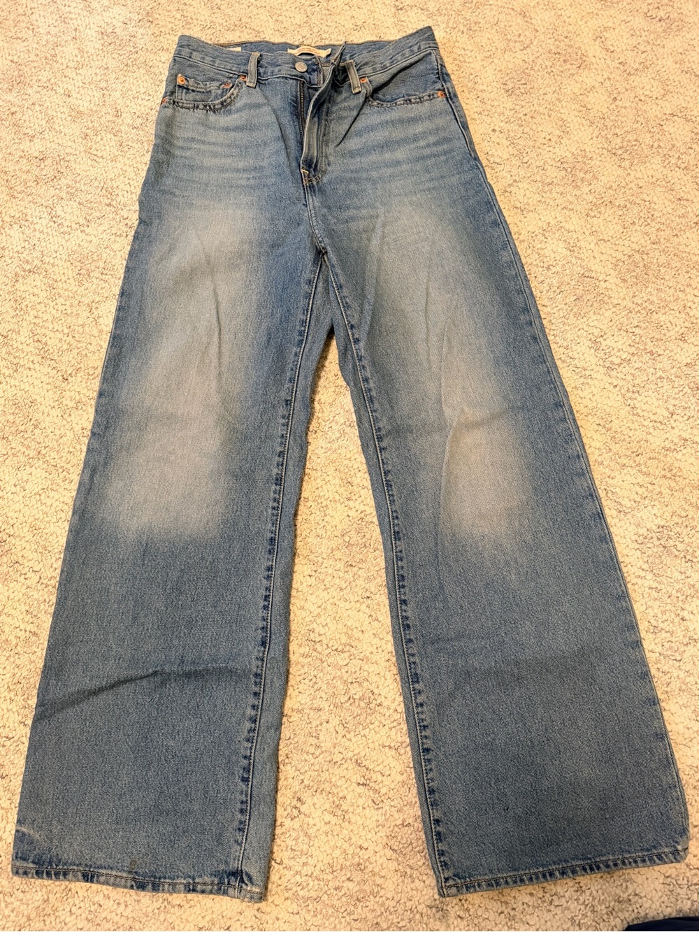 Levi's rib cage wideleg 28